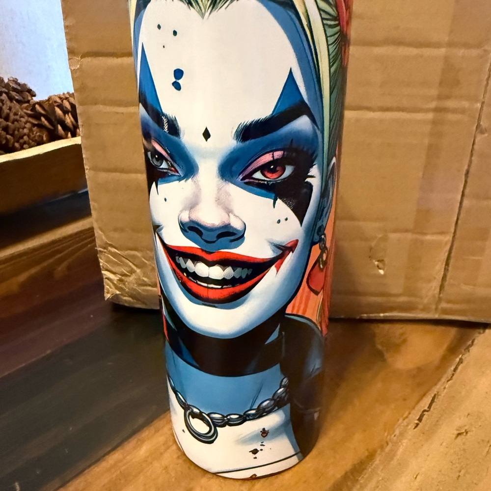 Harley Quinn Character Tumbler 20 oz